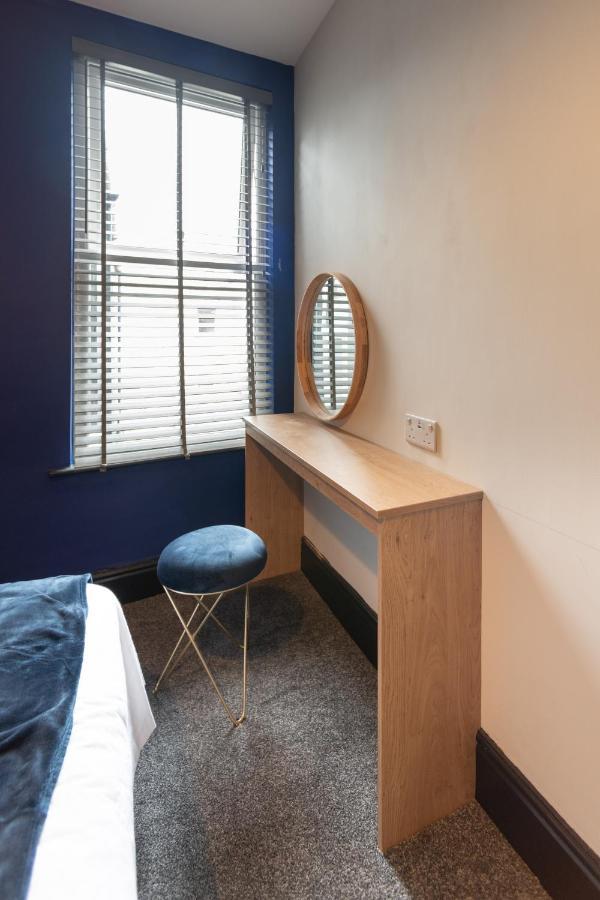 Lovely 2-Bed Apartment In Blackpool Secret House Exterior foto